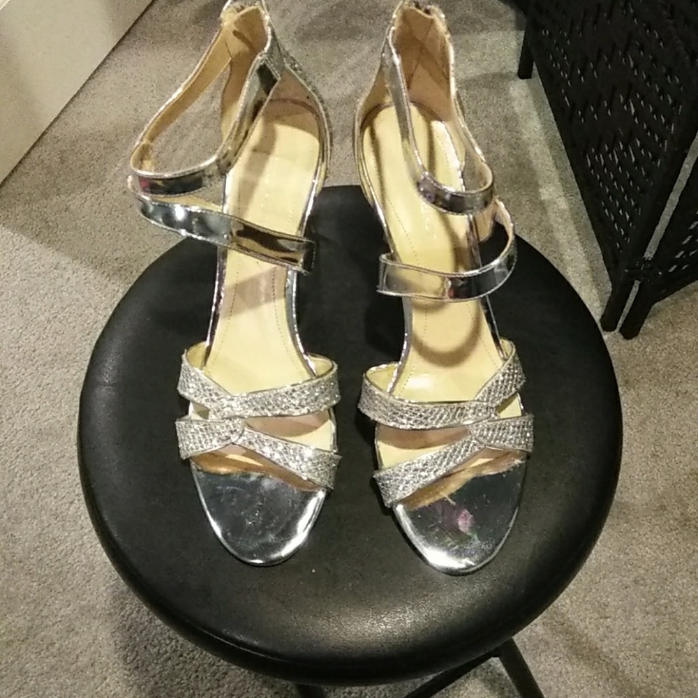 Marc Fisher heels